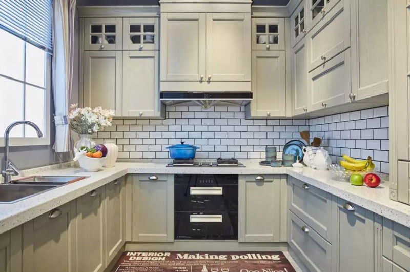 美式纯实木橱柜定制 美式纯实木橱柜定制